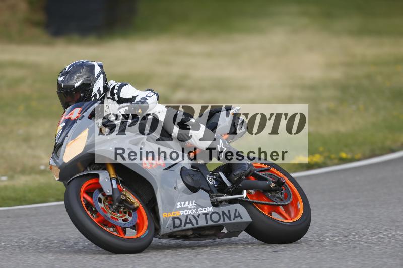 /19 06.06.2026  TZ Motorsport ADR/Gruppe gelb/454